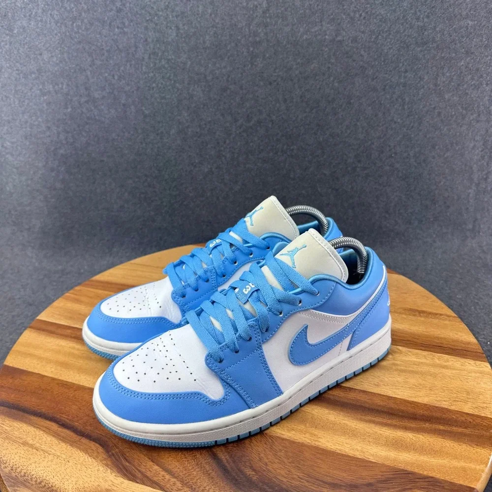 Nike Air Jordan 1 Low UNC University Blue Sneakers AO9944-441 Women's Size 9